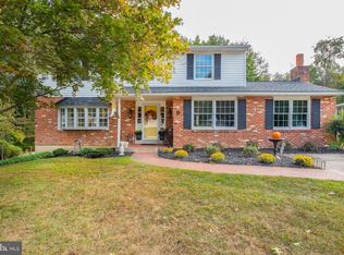 5 Chapel Hill Dr, Newark, DE