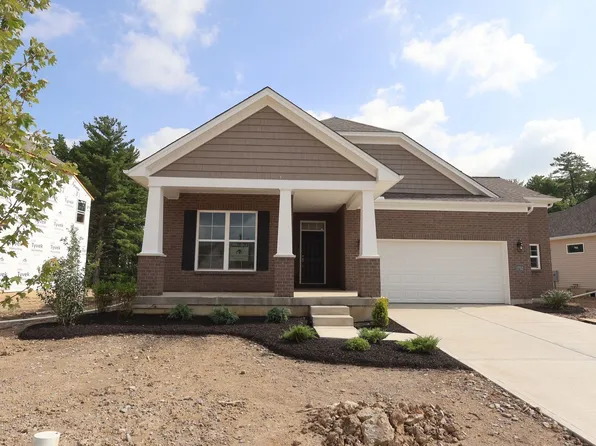 1752 Goldfinch Ln, Milford, OH 45150