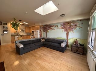 190 Walnut Ave #303, Santa Cruz, CA 95060
