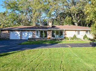 7311 S Scherrei Dr, Franklin, WI 53132