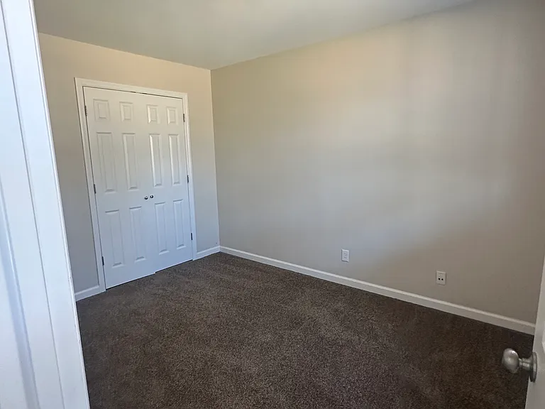 6089 Pine Grove Mnr — Photo 4