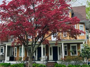 82 Quinby Ave, White Plains, NY 10606