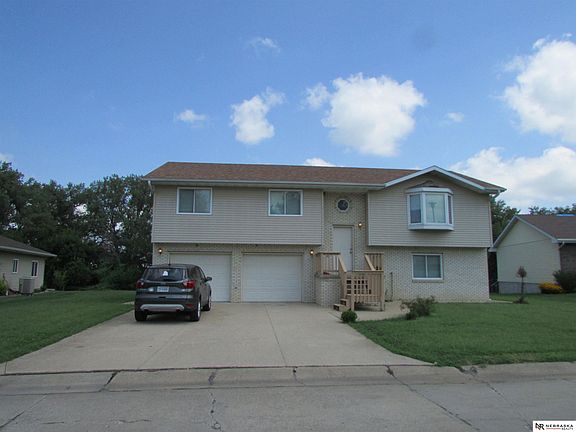 4th image of 2048 Dawn Dr