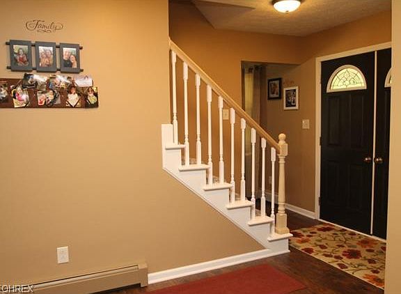 2nd image of 2657 Laurie Ln