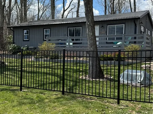 85 Crestwood Circle, Newland, NC 28657