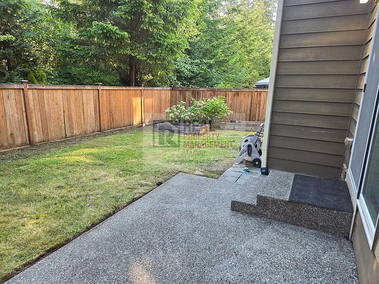 3966 Campus Willows Loop NE — Photo 29