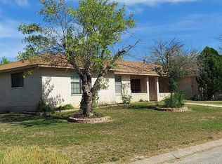 103 Kim Dr, Del Rio, TX 78840