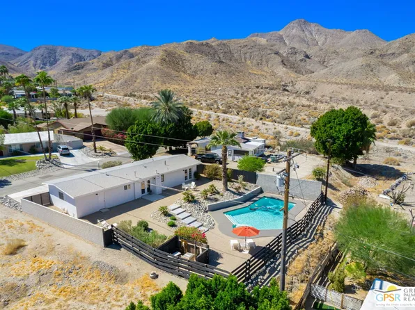 38319 Starlight Ln, Cathedral City, CA 92234