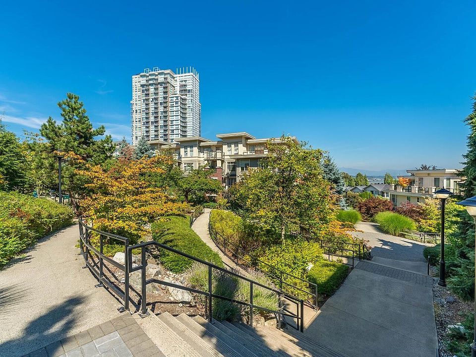 1st image of 285 Ross Dr #307