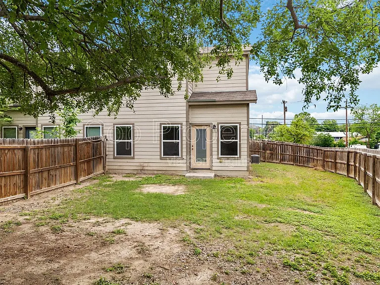 11103 Belair Dr #101 — Photo 27