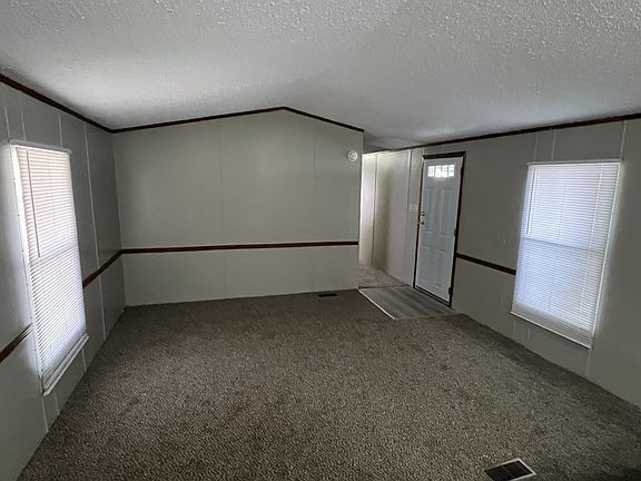 5th image of 530 Reynolds Dr #13