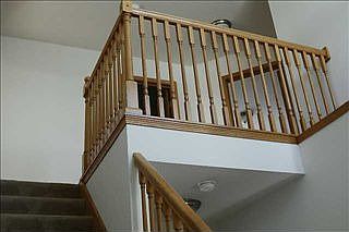 1st image of 204 NW Driftwood Ct