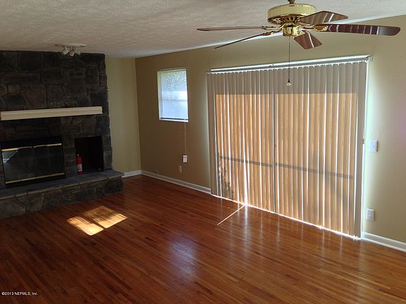 2nd image of 14066 La Launa Circle N