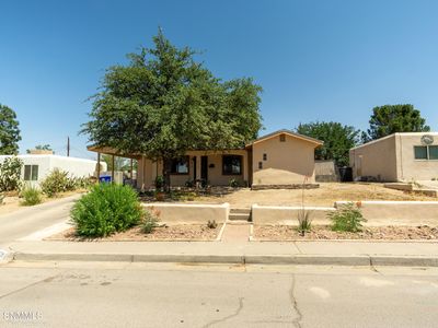2209 Skyway Dr, Las Cruces, NM, 88001