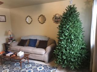 55 Taylor Dr, Reedsville, PA 17084