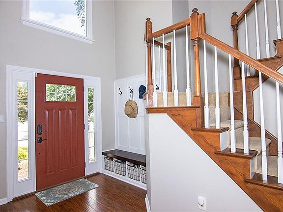4th image of 705 Turnbuckle Ct