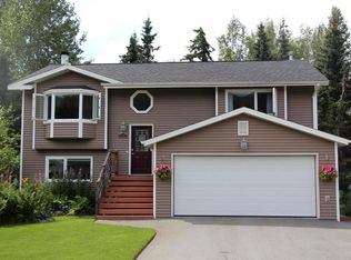 18748 Price Island Cir, Eagle River, AK 99577