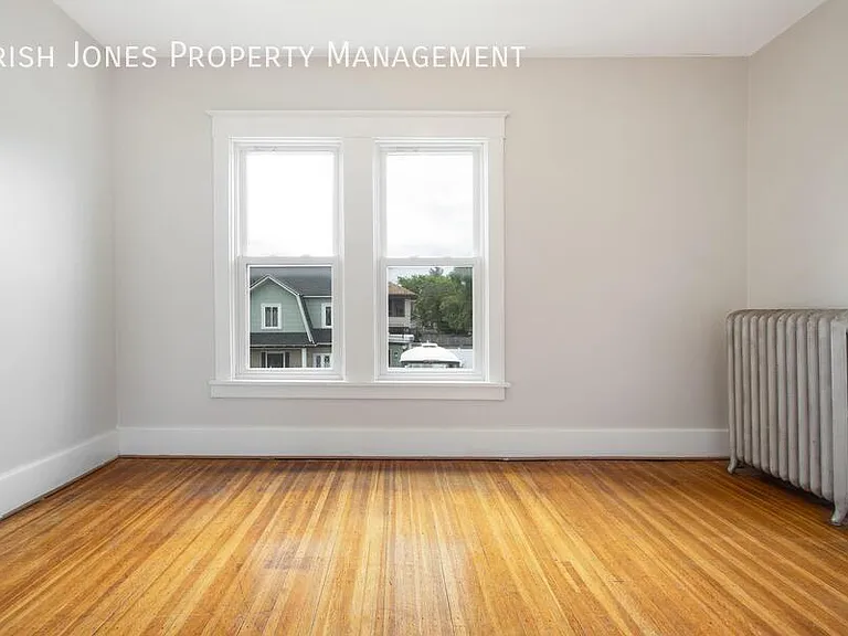 514 Tacoma Ave #2 — Photo 10