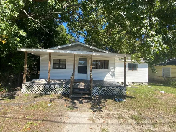 3804 Emanuel Ave, Brunswick, GA 31520