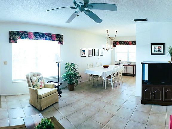 4th image of 2929 SE Ocean Boulevard #147-10