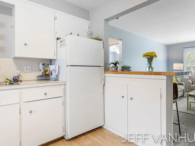 47 W 32nd St #47 — Photo 5