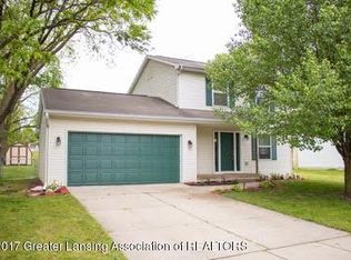 124 N Matthews St, Mason, MI 48854