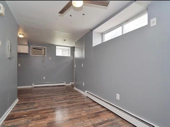 3rd image of 18 Miller St #1