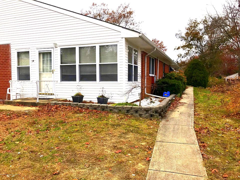 1st image of 8 Verbina Court #B