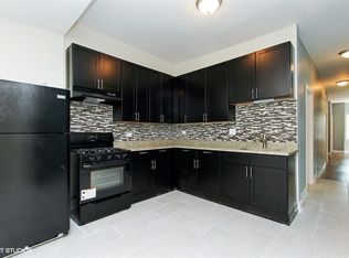 8319 S Manistee Ave #2, Chicago, IL 60617