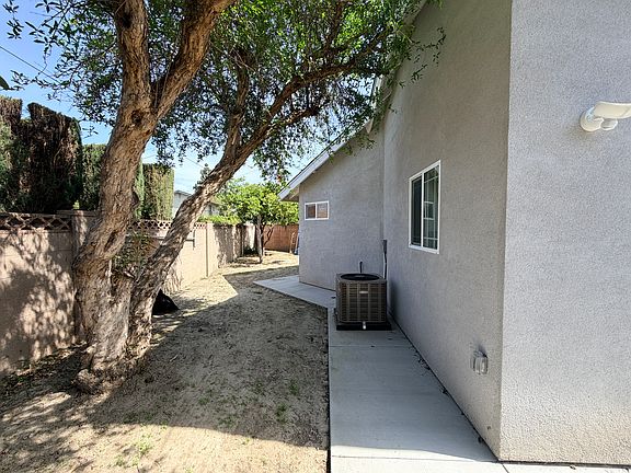 4th image of 7765 Marisa St