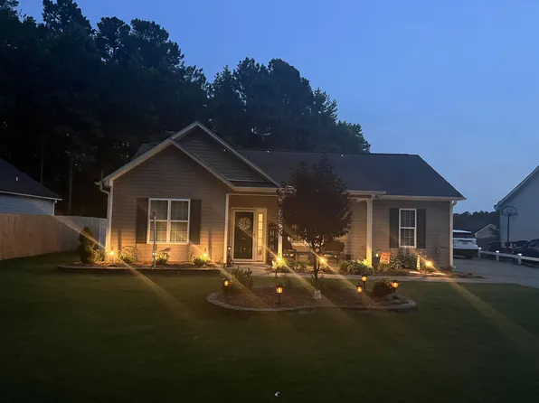 207 W Hillsboro St, Creedmoor, NC 27522