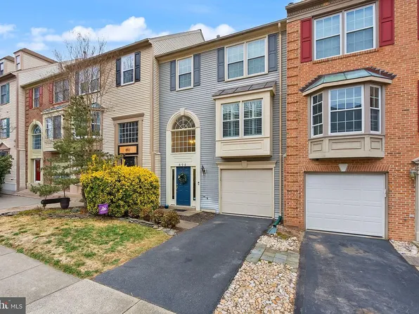 894 Tall Oaks Sq SE, Leesburg, VA 20175