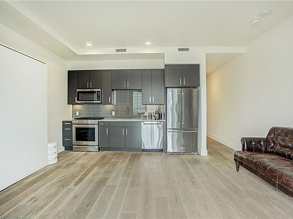 4th image of 222 West Ave Unit 2508
