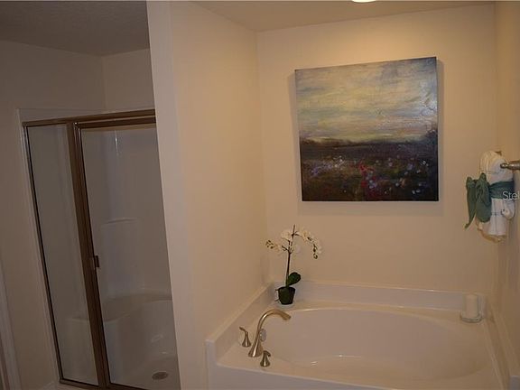 4th image of 699 Gila Dr