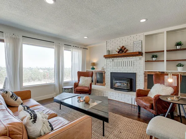 466 Woodcliff Dr #1, Redding, CA 96003
