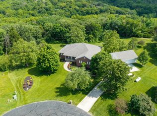 2966 Eagle Ridge Dr, Missouri Valley, IA 51555