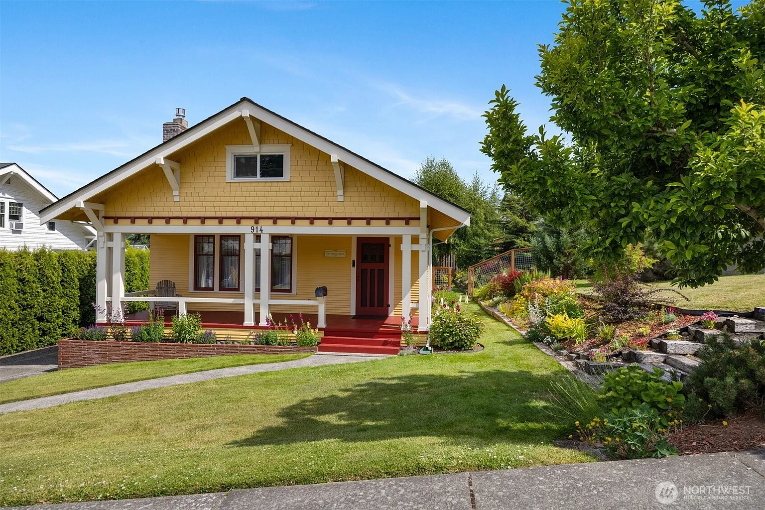 914 Liberty Street photo 1