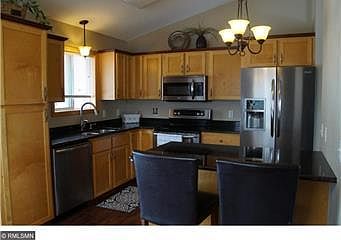 3rd image of 105 13th Ave N