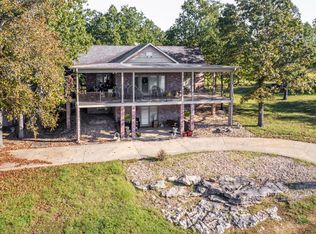 195 Cindy Ave, Protem, MO 65733