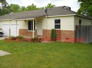 2721 Clover Ln, Sacramento, CA 95821