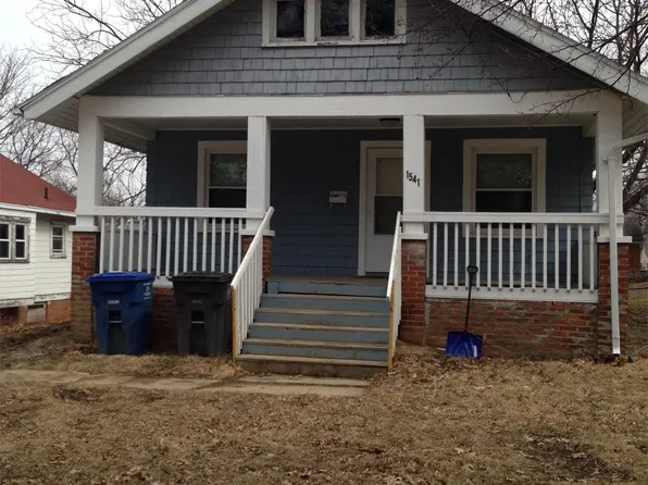 1541 30th St, Des Moines, IA 50311