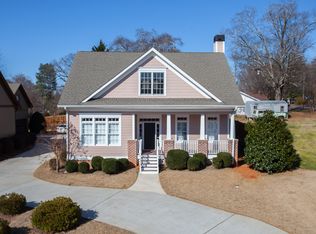 97 King St, Roswell, GA 30075
