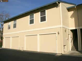 456 Holiday Hills Dr, Martinez, CA 94553