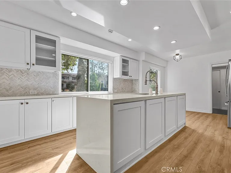 1801 Buckingham Rd — Photo 22