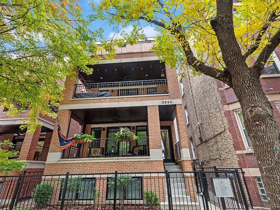 1st image of 3844 N Damen Ave #3