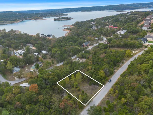 861 Crescent Drive, Hollister, MO 65672