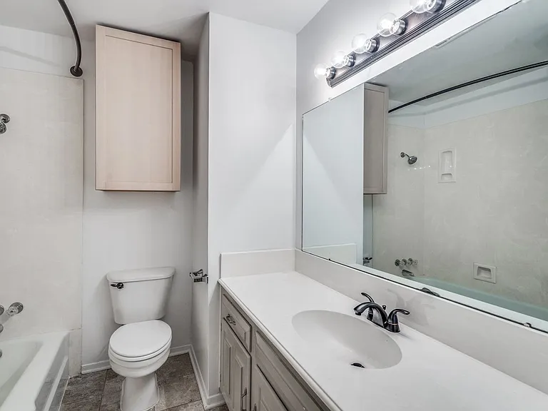 902 Firestone Ln — Photo 22