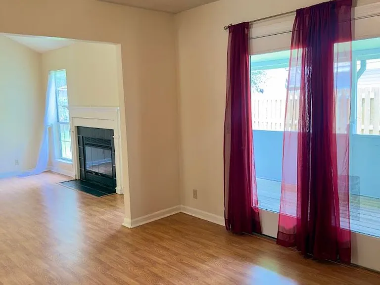 109 Waterman Rd — Photo 9