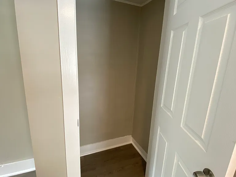 944 Sullivan St #2 — Photo 20
