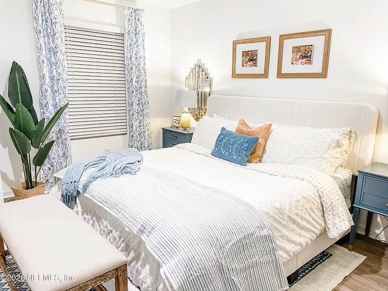 113 Pamplona Dr — Photo 10